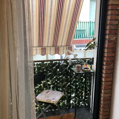 Apartment Trezza أكيتْريتْسا